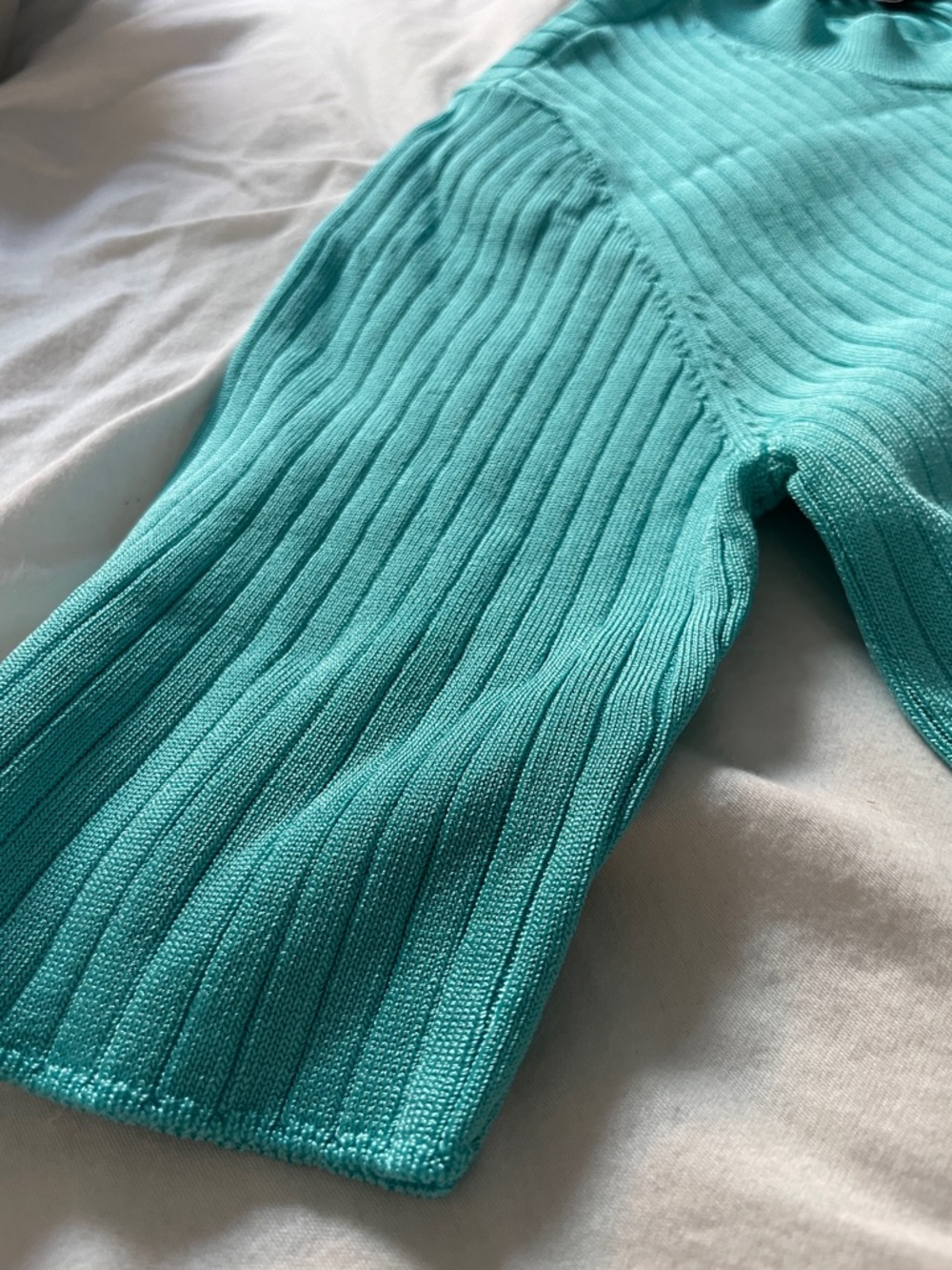 Ann Taylor Ribbed Short Sleeve Top in Teal - Picture 3 of 6